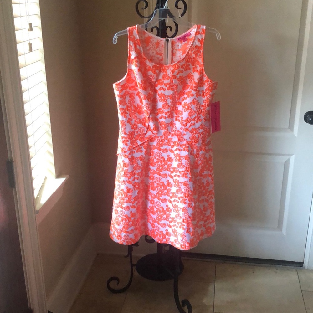Dress - Picture 2 of 2